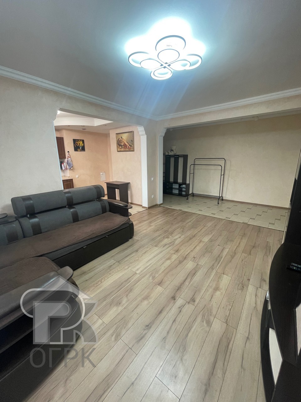 Купить 3-комнатную квартиру, №389089