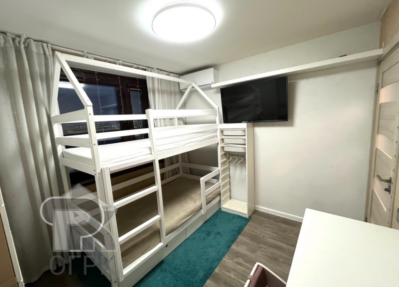 Купить 3-комнатную квартиру, №388015