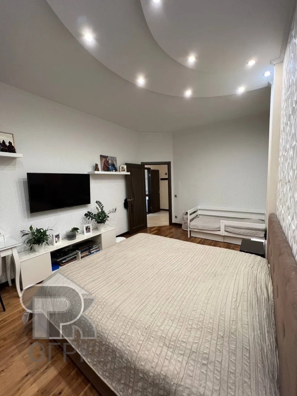 Купить 2-комнатную квартиру, №389158