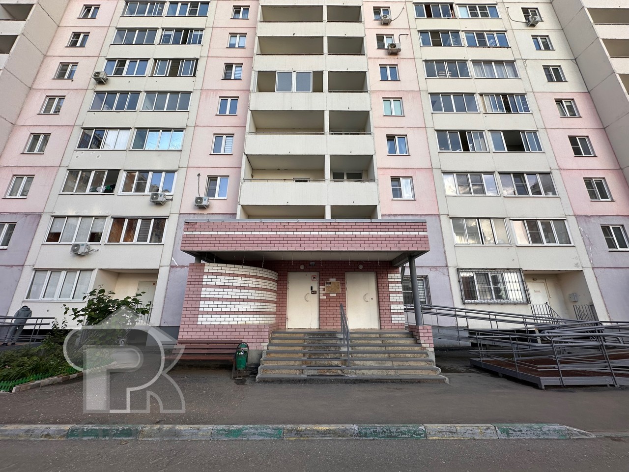 Купить 1-комнатную квартиру, №390445
