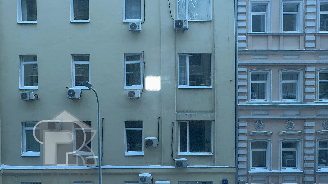 Купить 7-комнатную квартиру, №388044