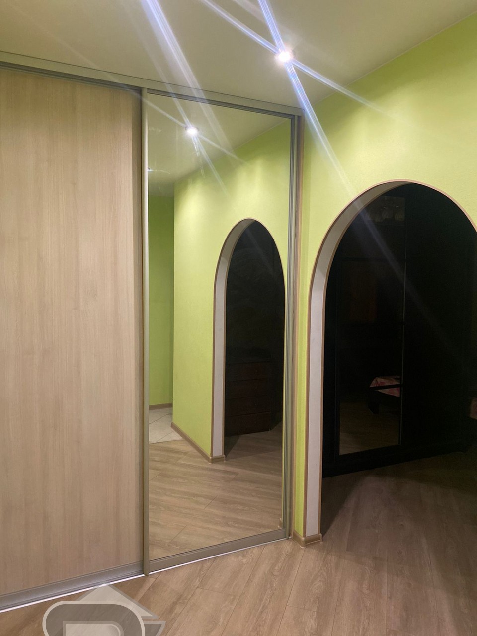 Купить 1-комнатную квартиру, №348588