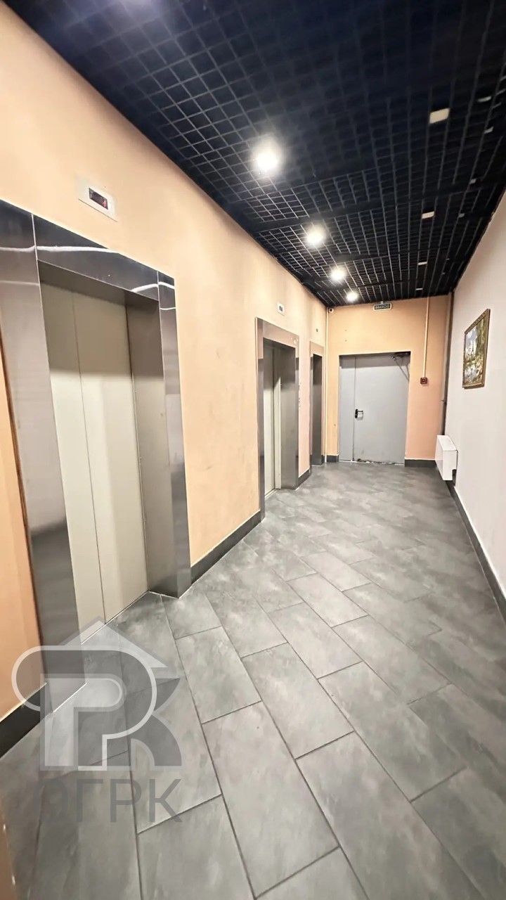 Купить 3-комнатную квартиру, №392464