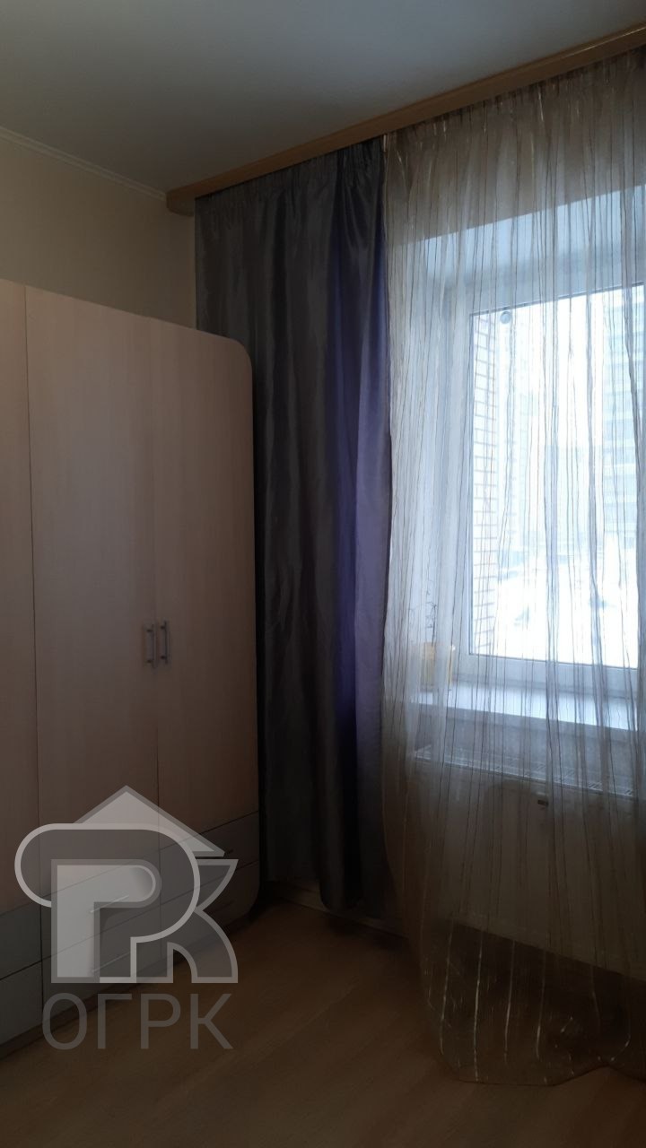 Купить 1-комнатную квартиру, №388764