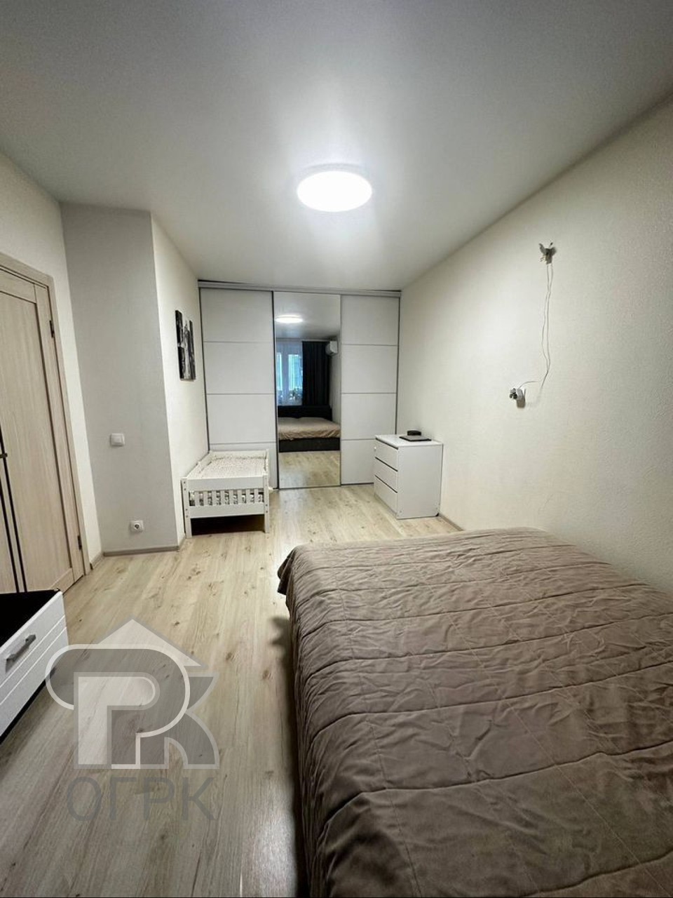 Купить 1-комнатную квартиру, №387650