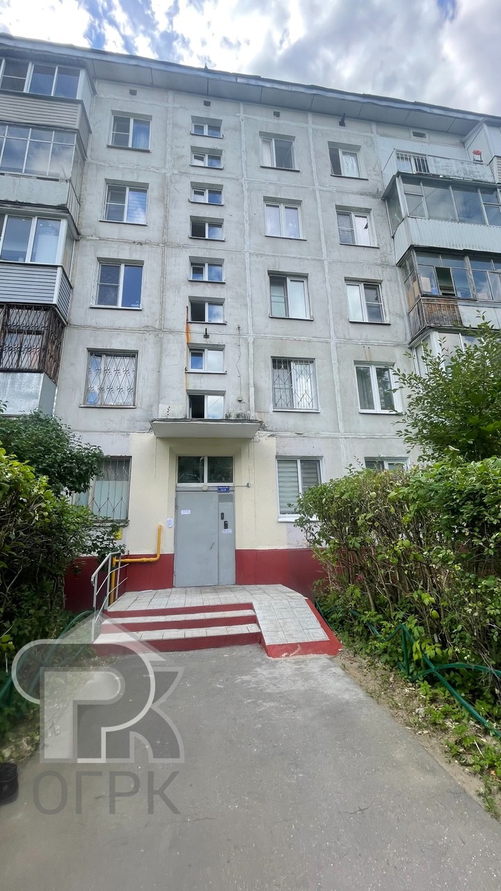 Купить 2-комнатную квартиру, №390555
