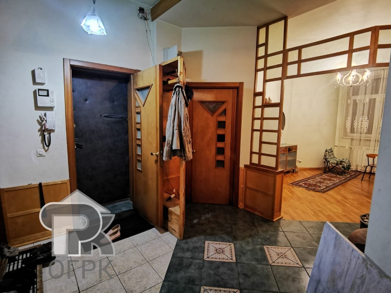 Купить 4-комнатную квартиру, №386857