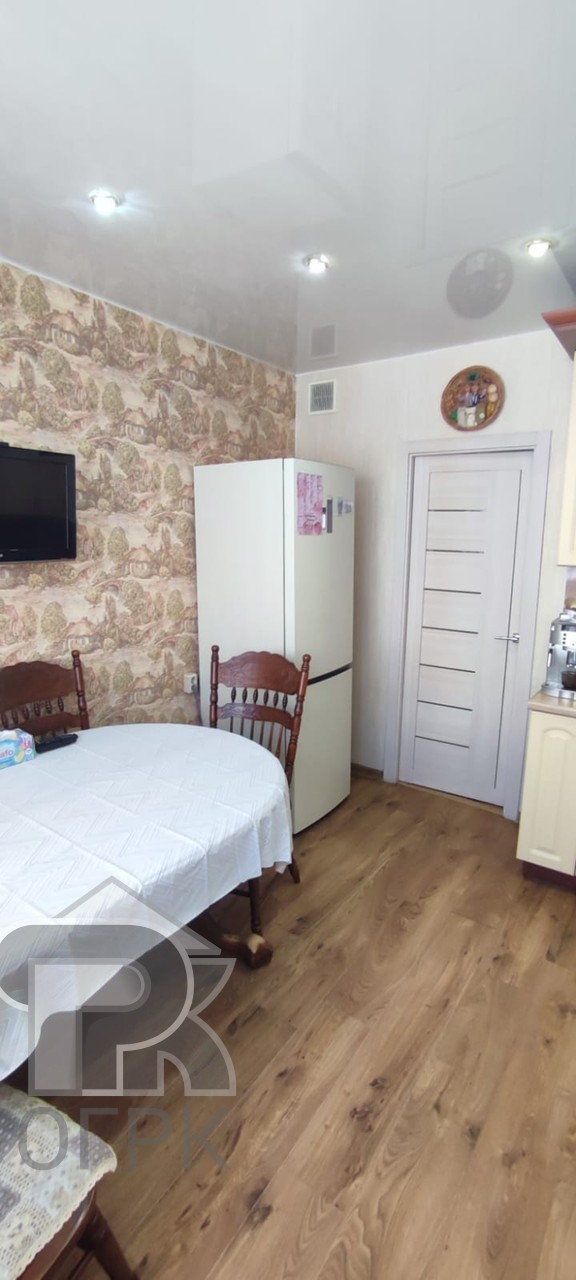 Купить 3-комнатную квартиру, №386865