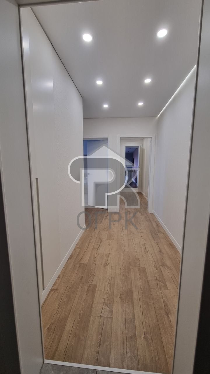 Купить 4-комнатную квартиру, №389162