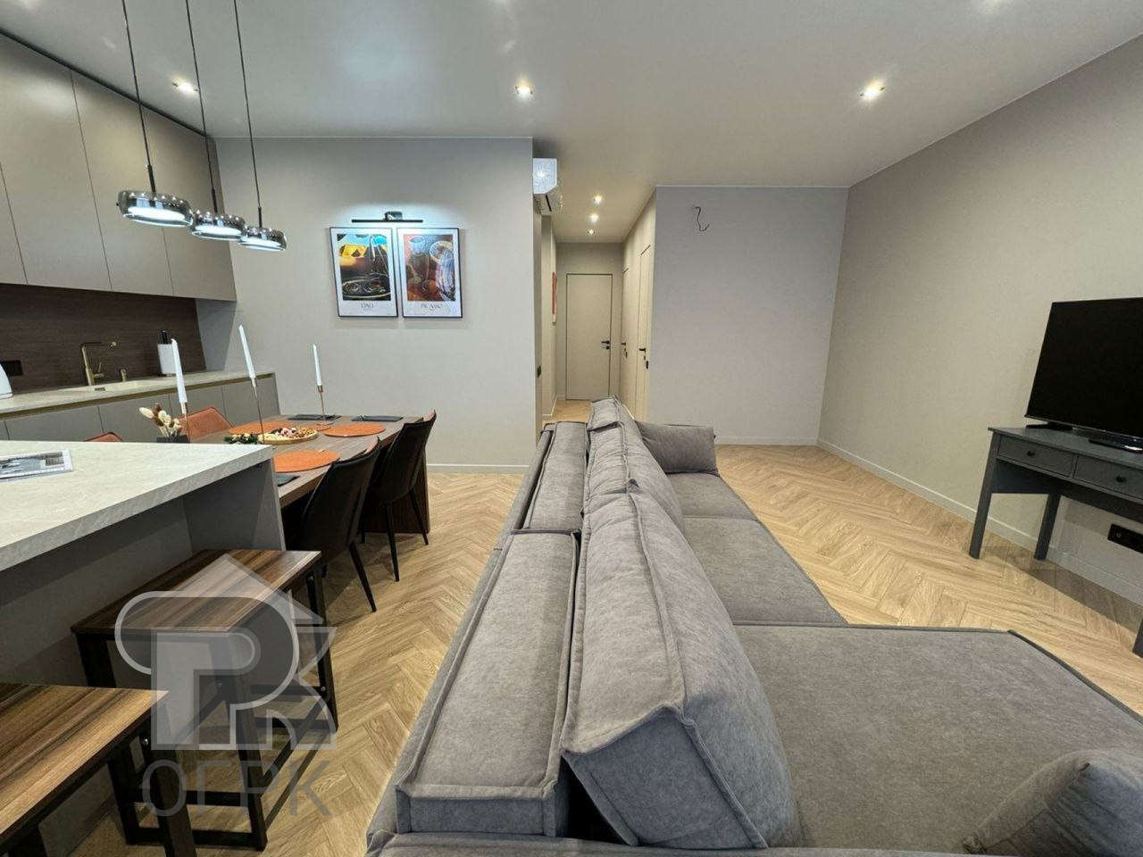 Купить 2-комнатную квартиру, №388052