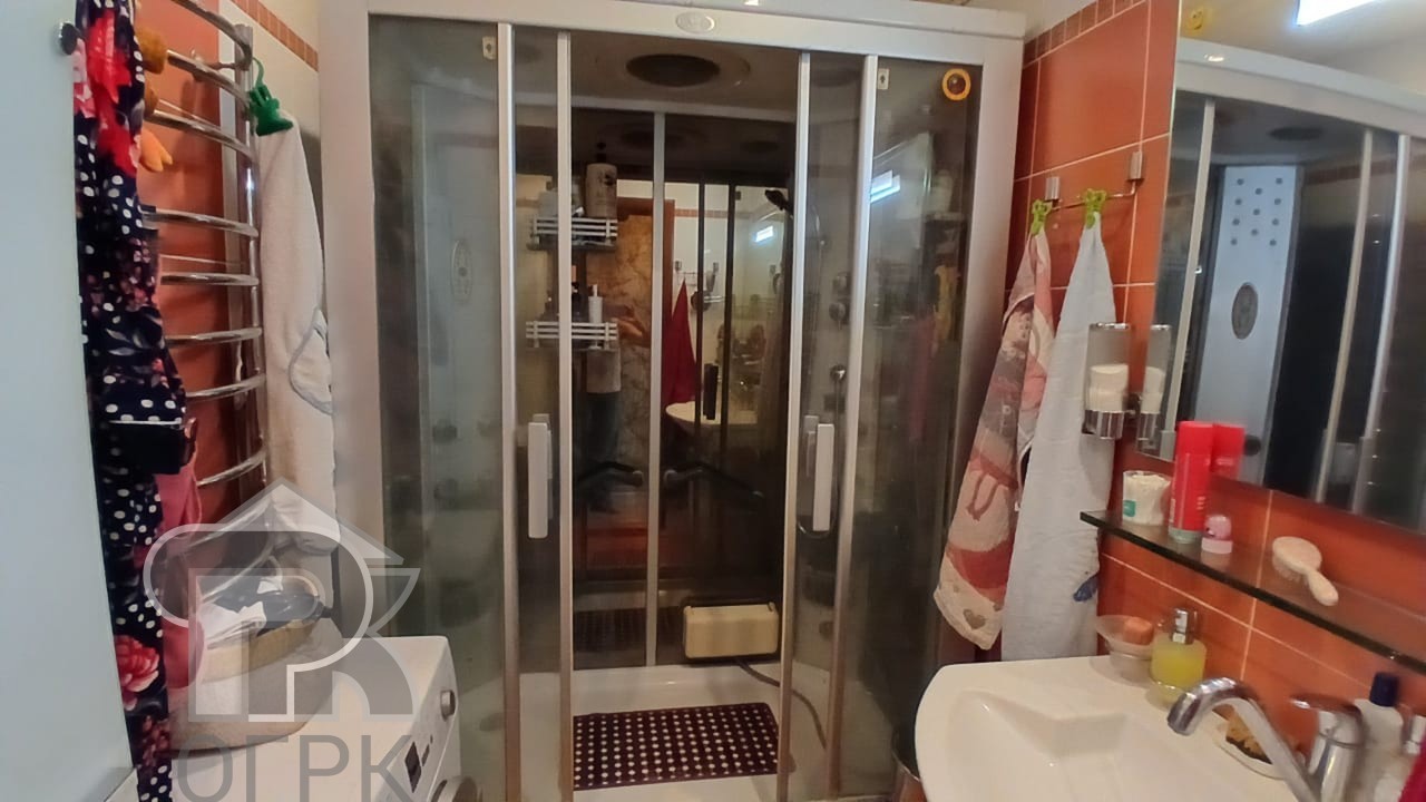 Купить 3-комнатную квартиру, №385768
