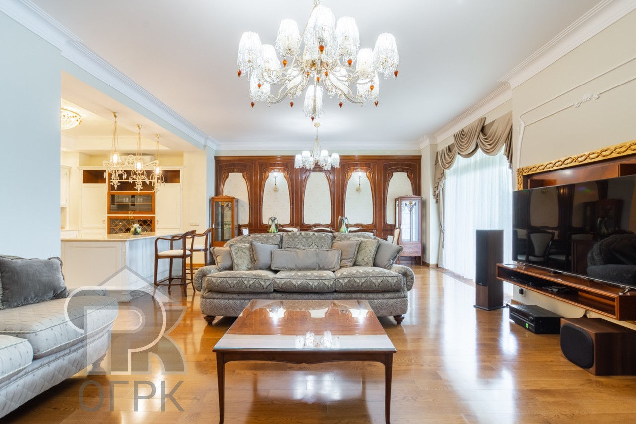 Купить 3-комнатную квартиру, №387275