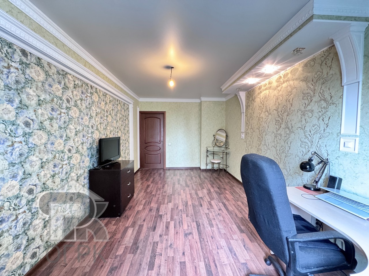 Купить 3-комнатную квартиру, №386436