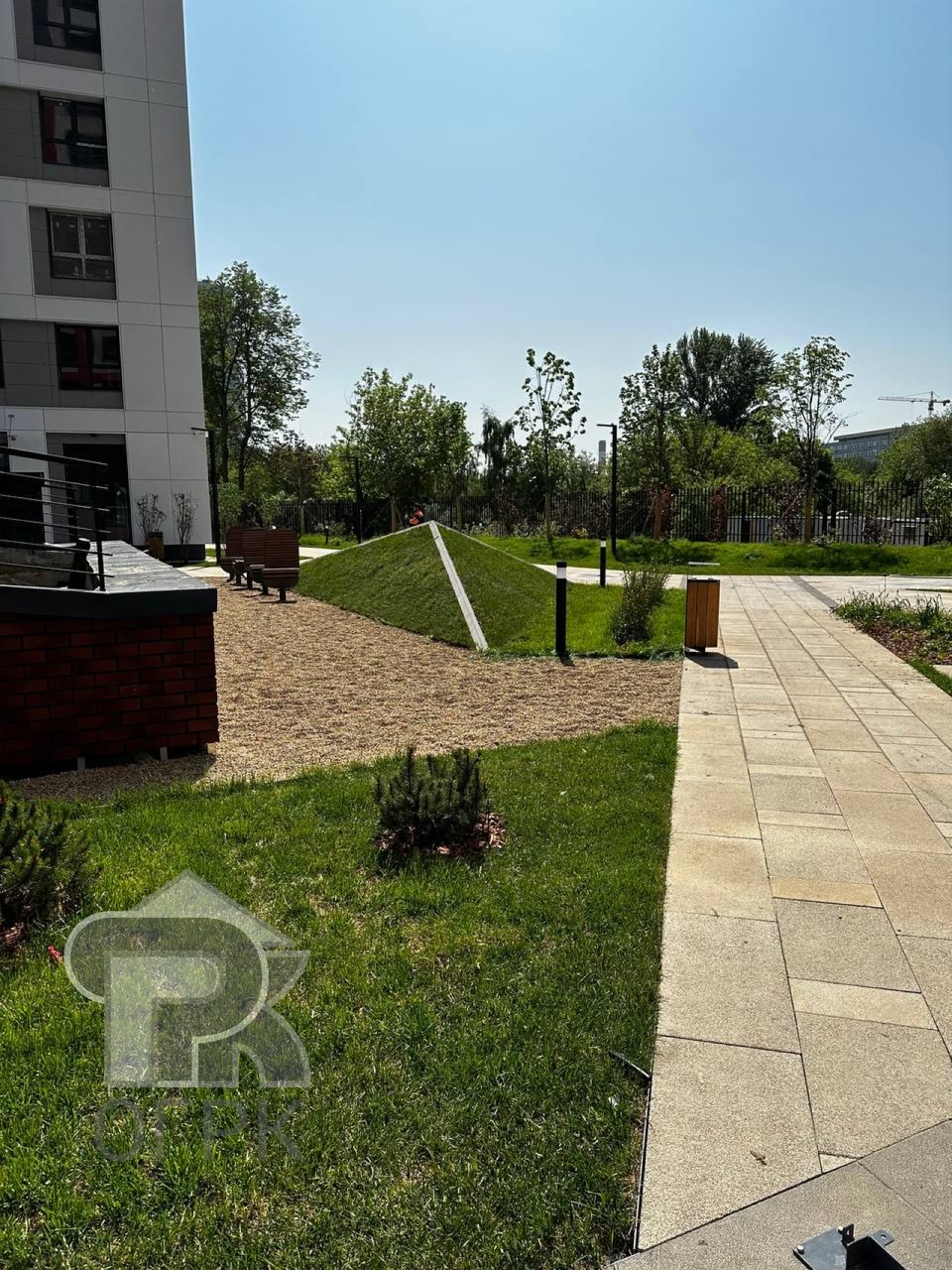 Купить 4-комнатную квартиру, №369360