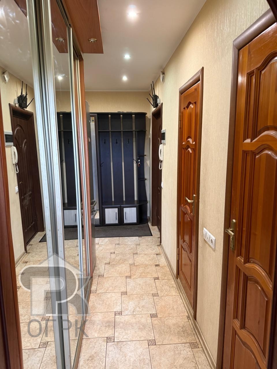 Купить 3-комнатную квартиру, №387757