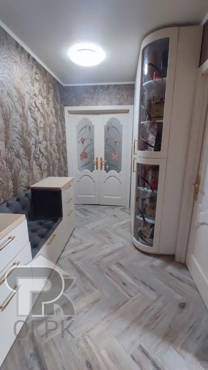 Купить 2-комнатную квартиру, №392238