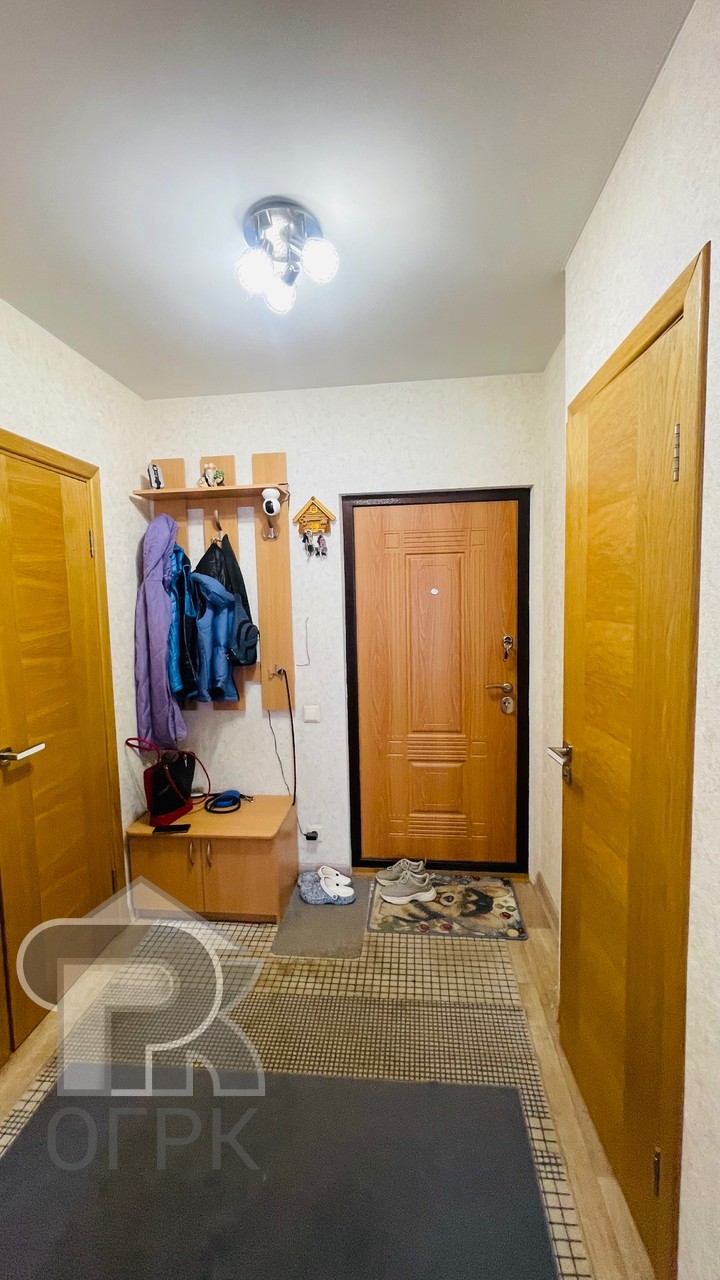 Купить 1-комнатную квартиру, №390278