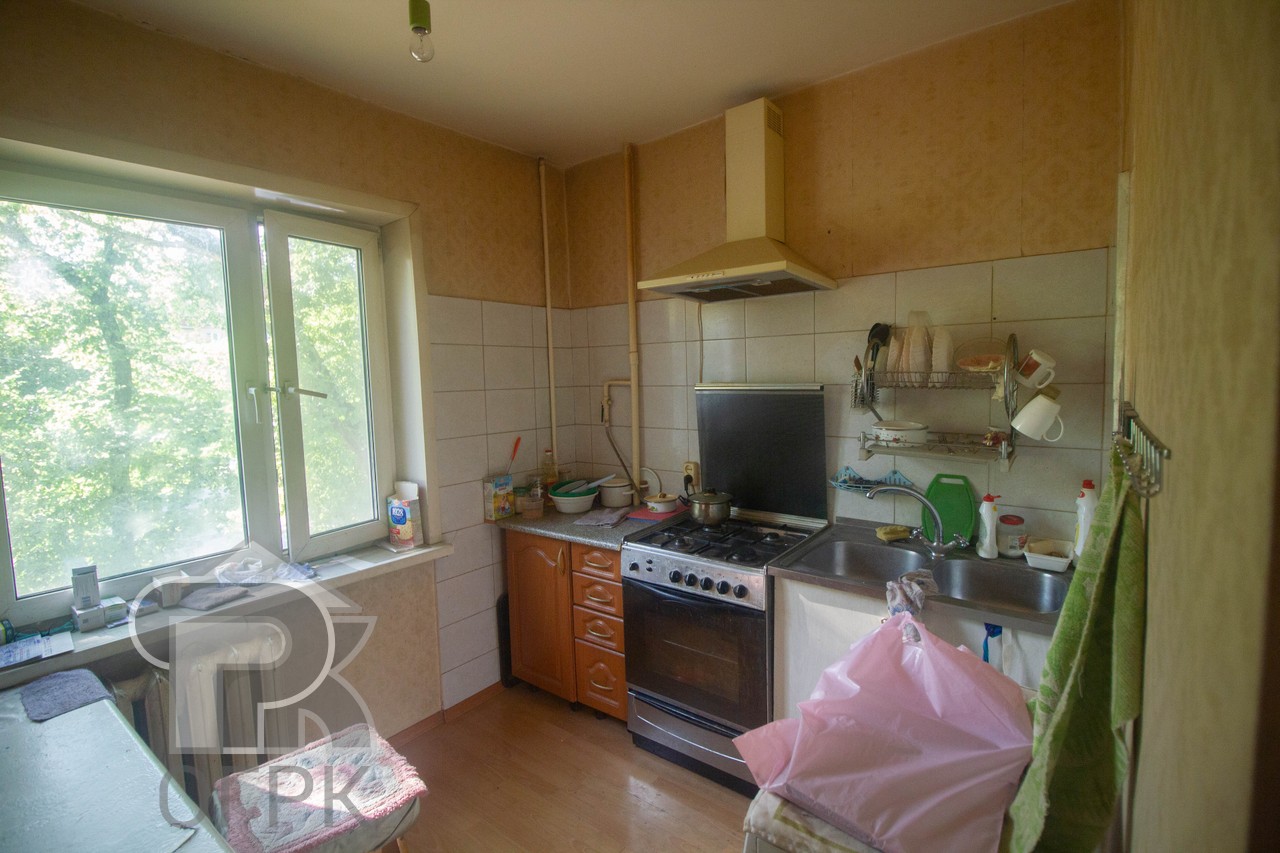 Купить 4-комнатную квартиру, №338748