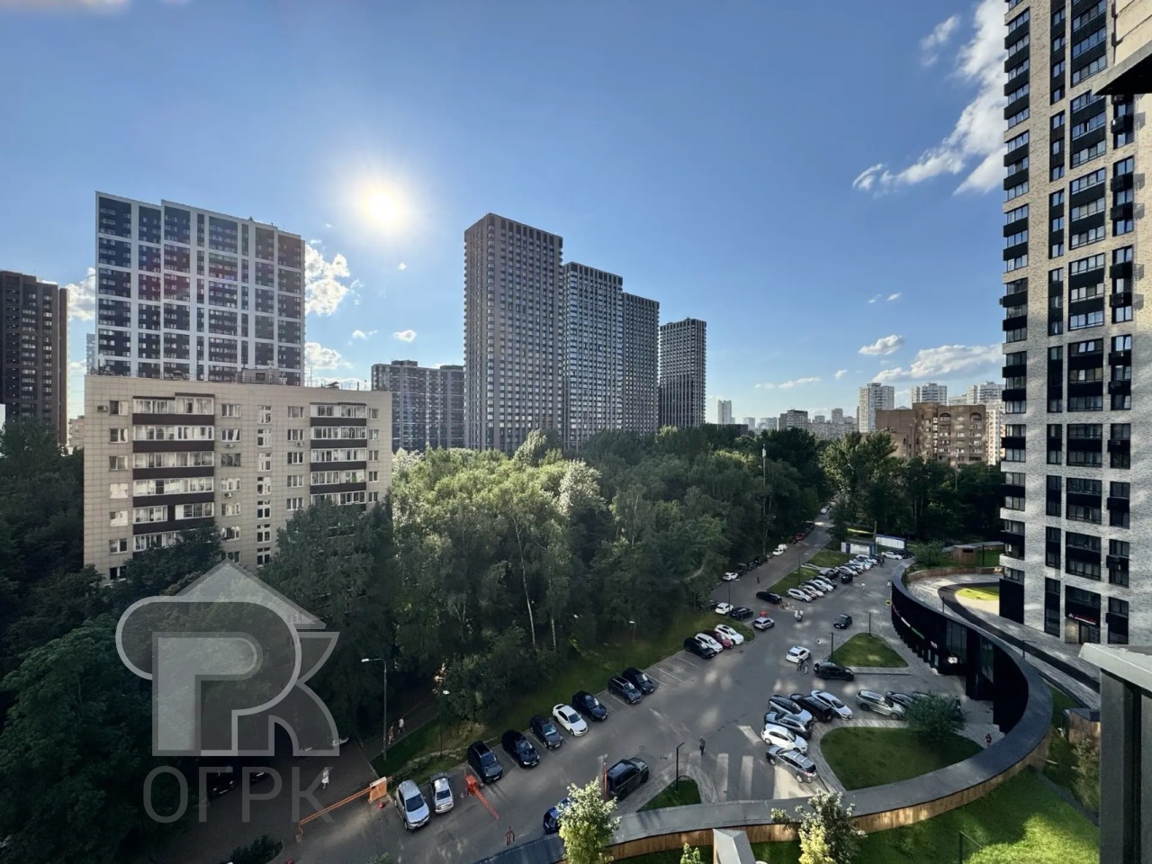 Купить 4-комнатную квартиру, №386747