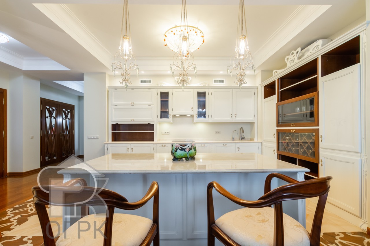 Купить 3-комнатную квартиру, №387275