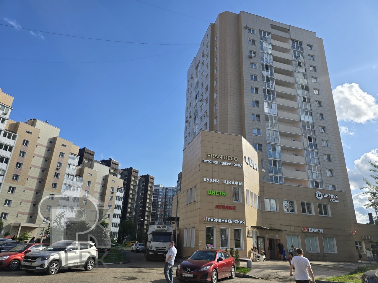 Купить 3-комнатную квартиру, №387021