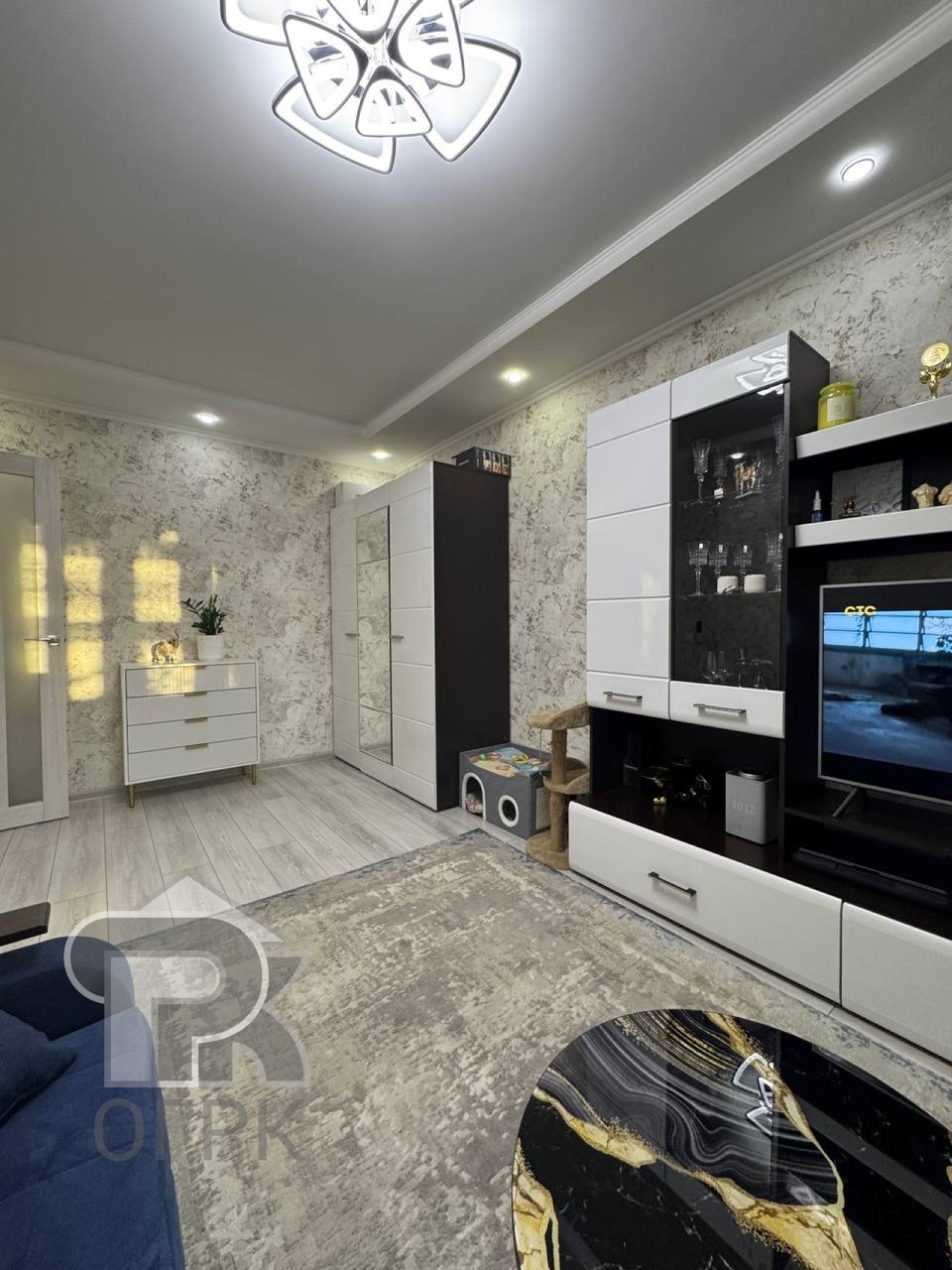 Купить 2-комнатную квартиру, №388956