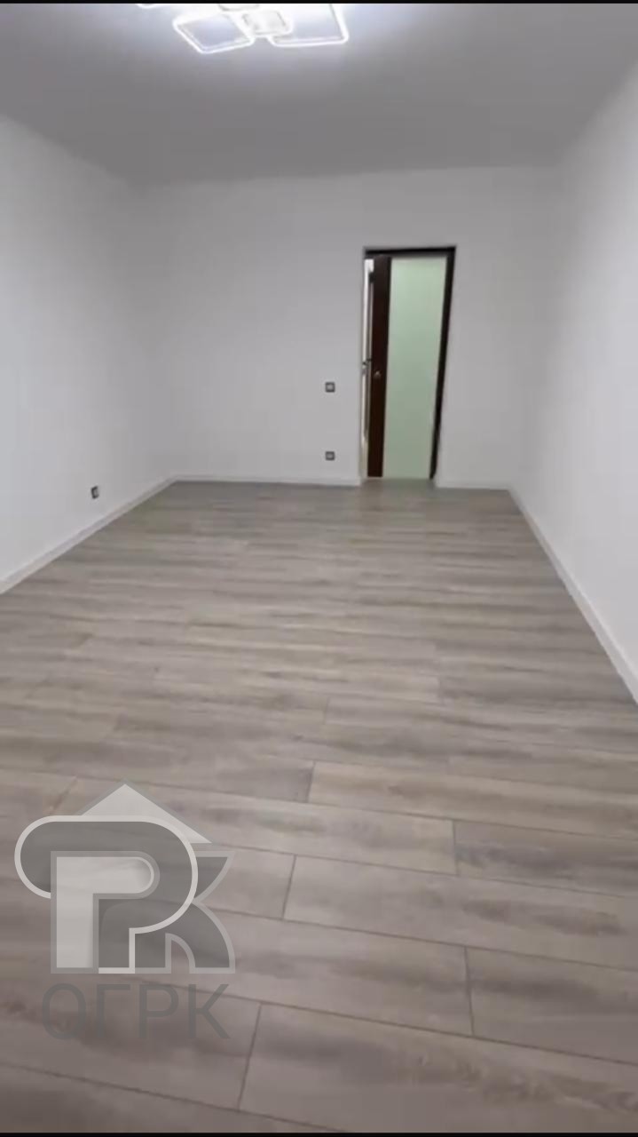 Купить 3-комнатную квартиру, №387478