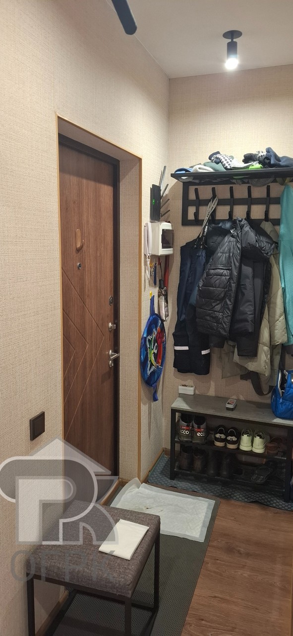 Купить 1-комнатную квартиру, №388895