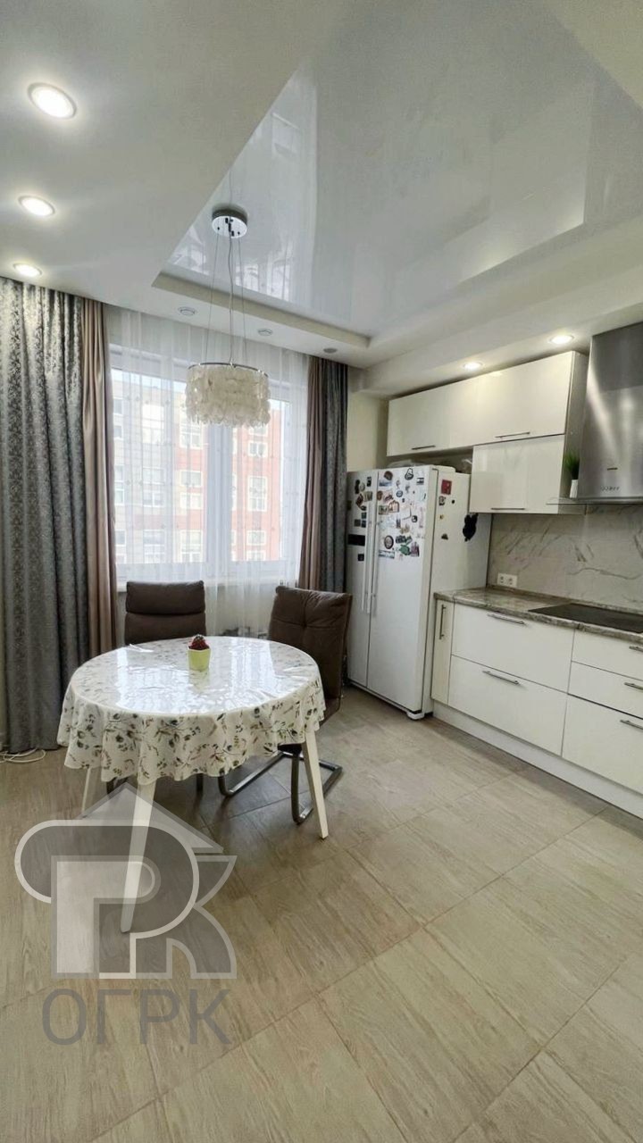 Купить 3-комнатную квартиру, №373161