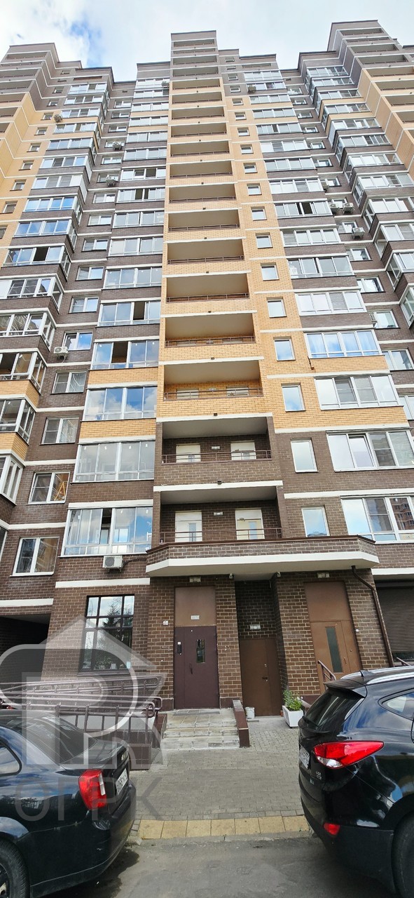 Купить 1-комнатную квартиру, №392049