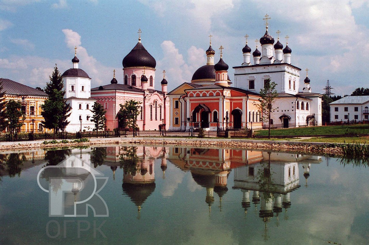 фото монастыри и храмы россии