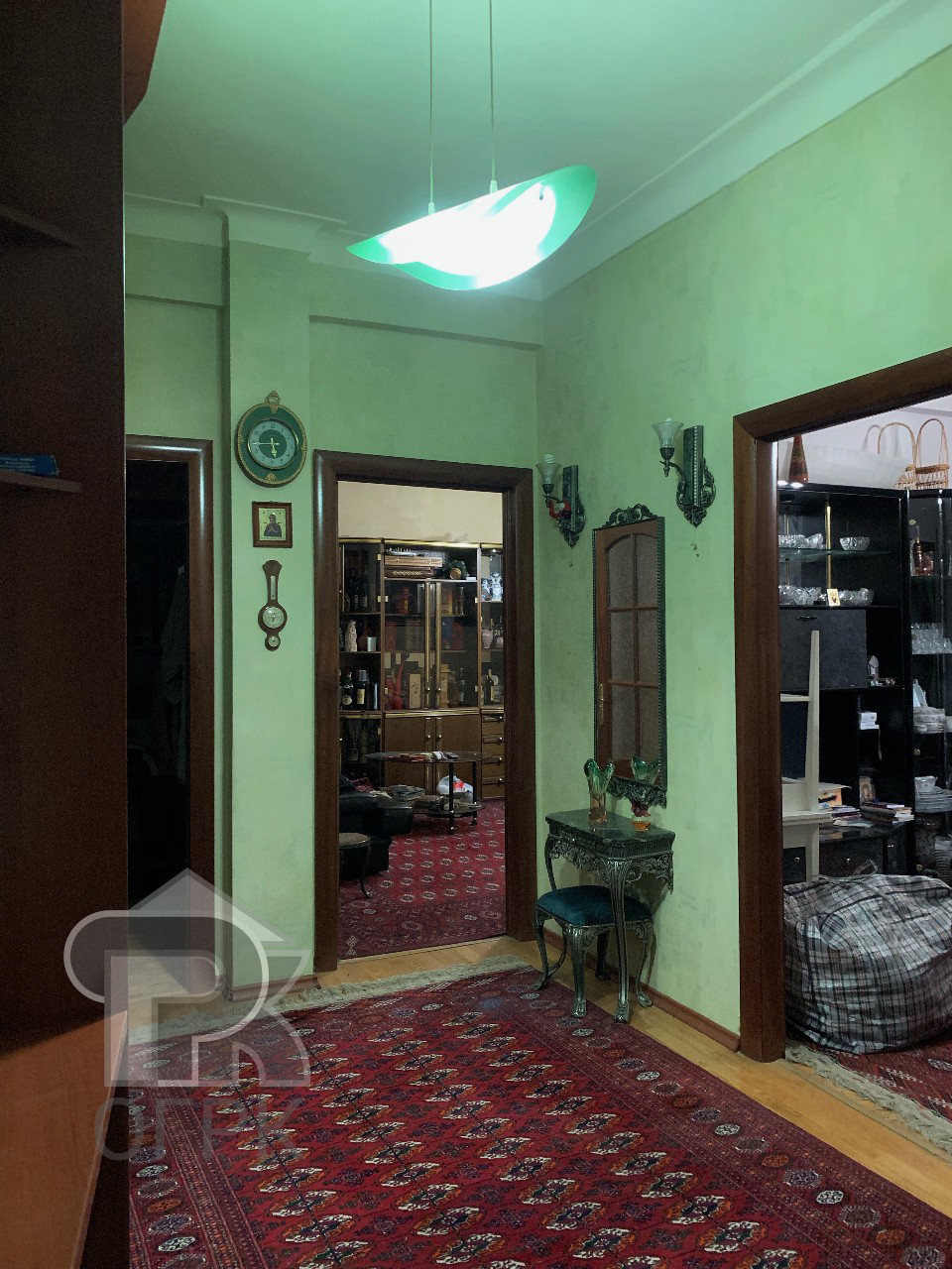 Купить 4-комнатную квартиру, №310856
