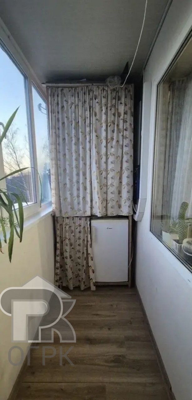 Купить студию, №390000