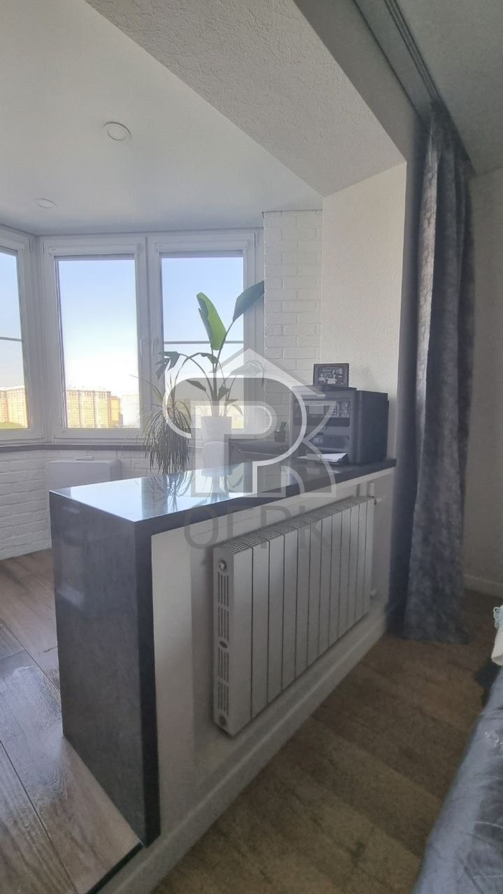 Купить 4-комнатную квартиру, №389162