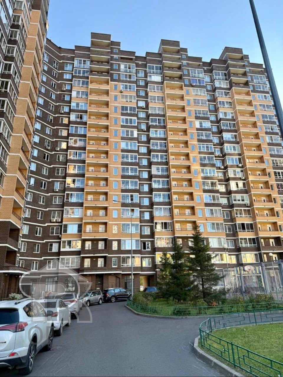 Купить 3-комнатную квартиру, №387079