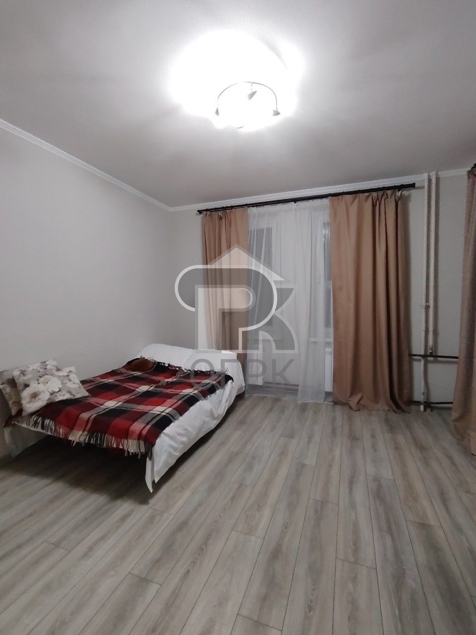 Купить 1-комнатную квартиру, №388245