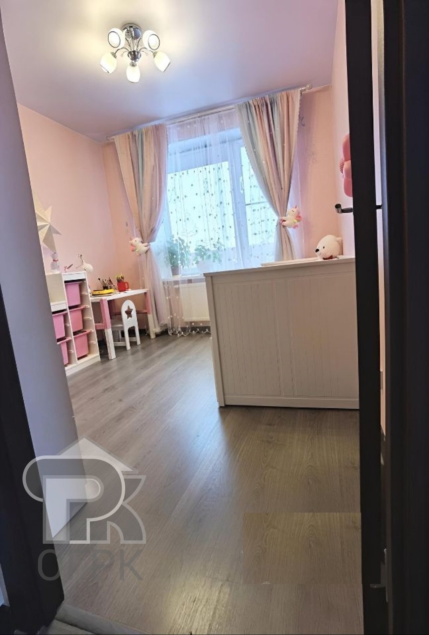 Купить 3-комнатную квартиру, №372364