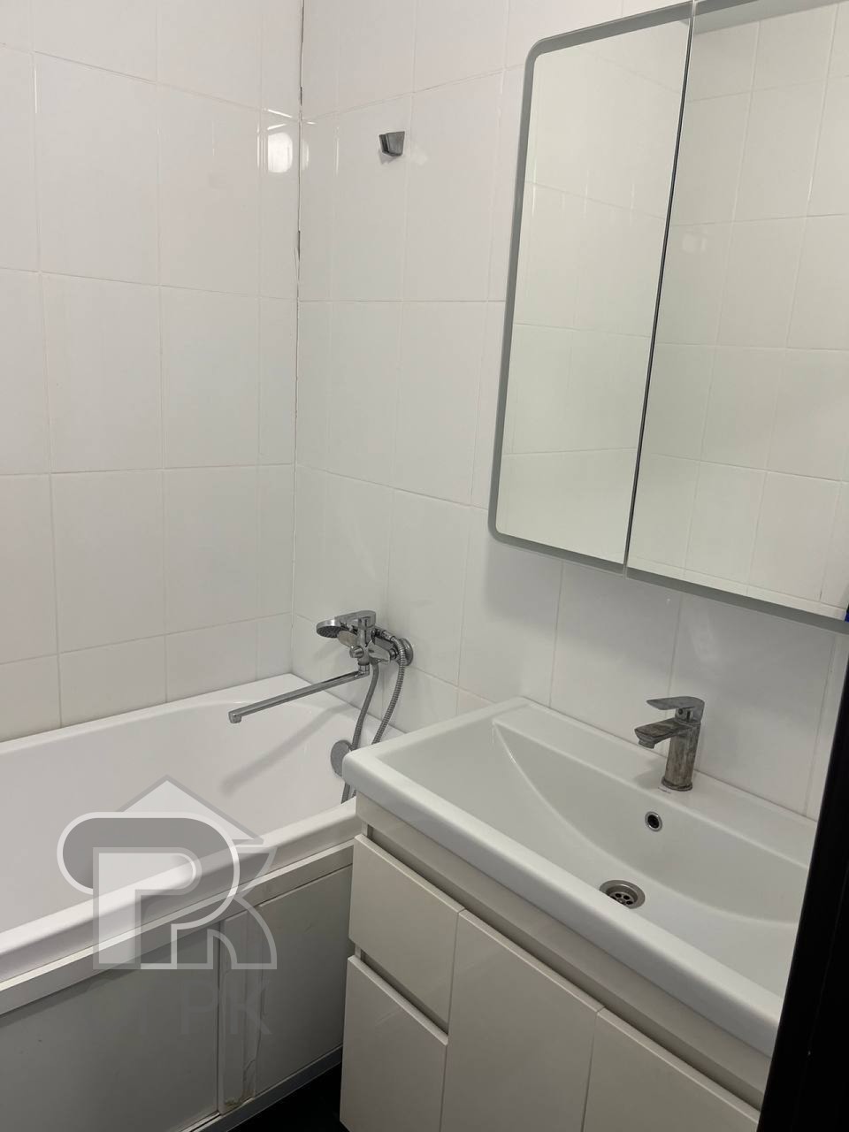 Купить 1-комнатную квартиру, №388392