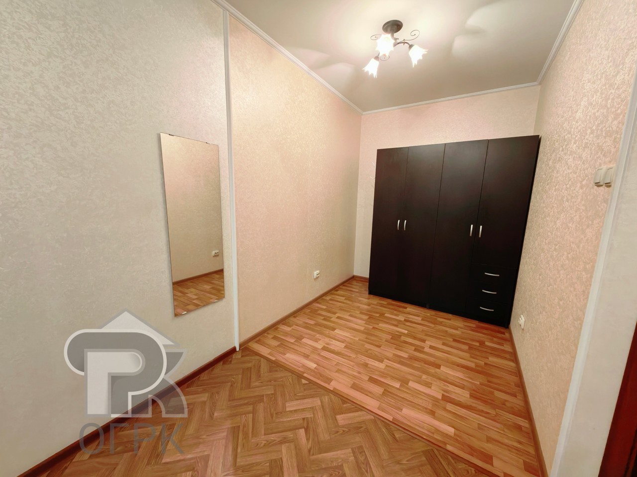 Купить 1-комнатную квартиру, №387850