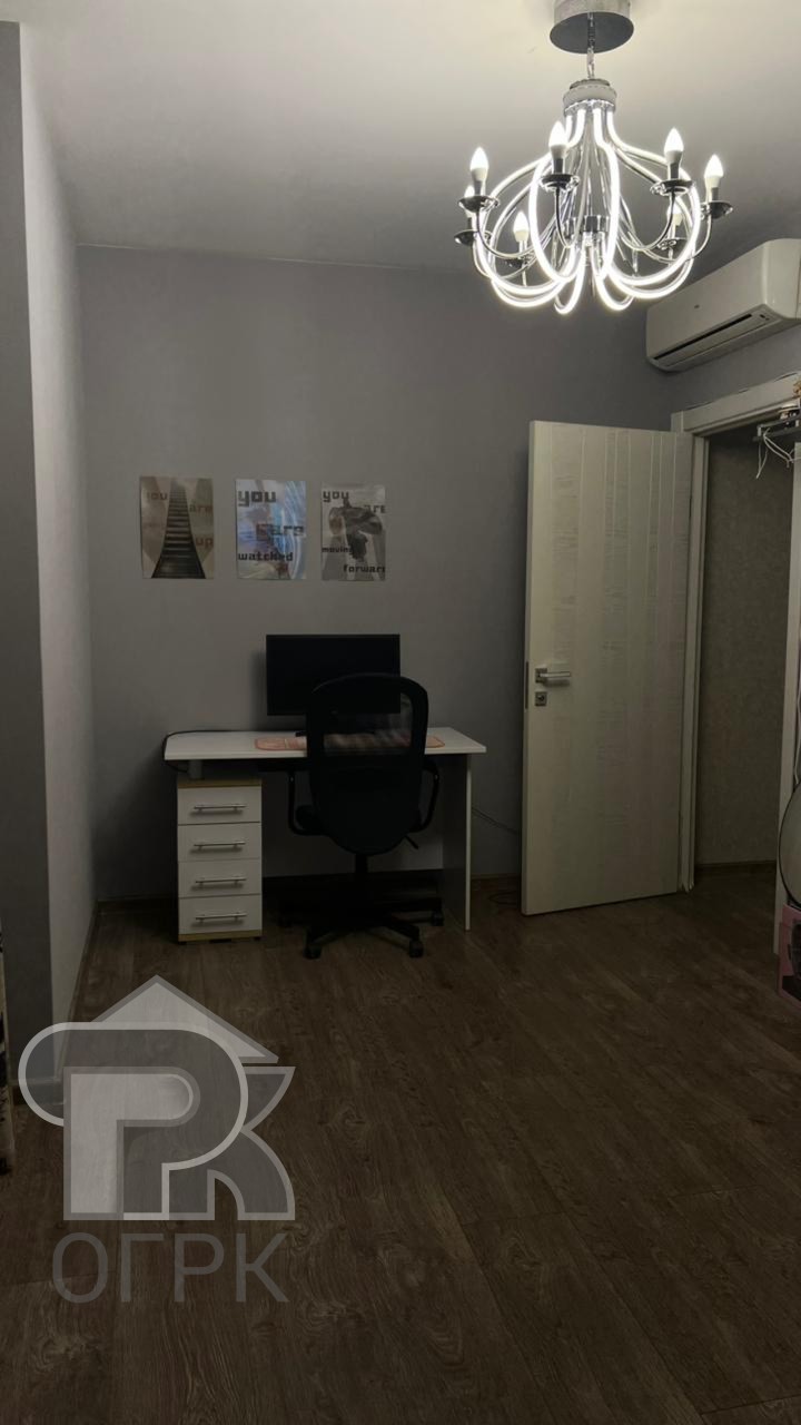 Купить 4-комнатную квартиру, №388099