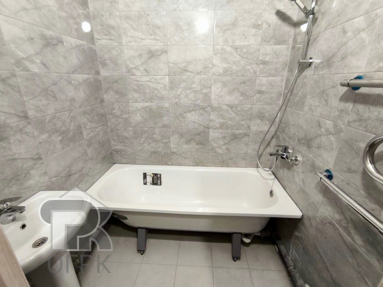 Купить 3-комнатную квартиру, №389265