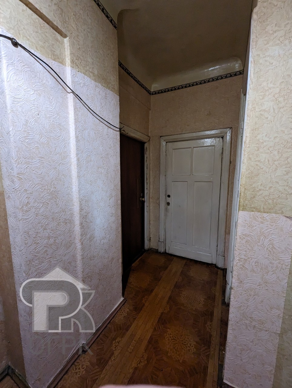 Купить 4-комнатную квартиру, №387060