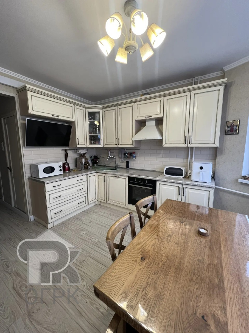 Купить 2-комнатную квартиру, №389245