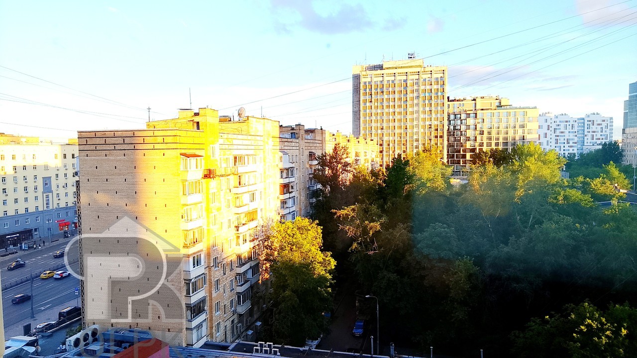 Купить 3-комнатную квартиру, №390477