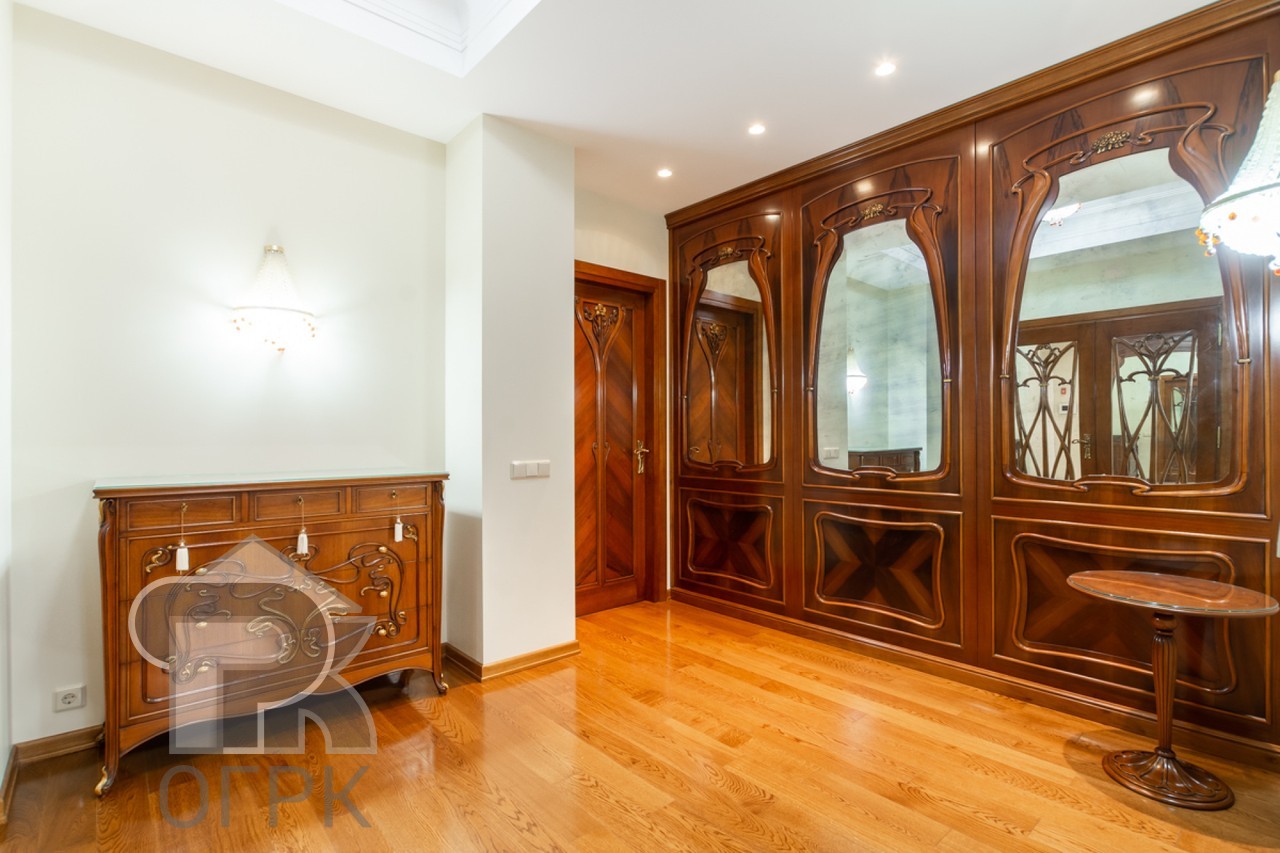 Купить 3-комнатную квартиру, №387275