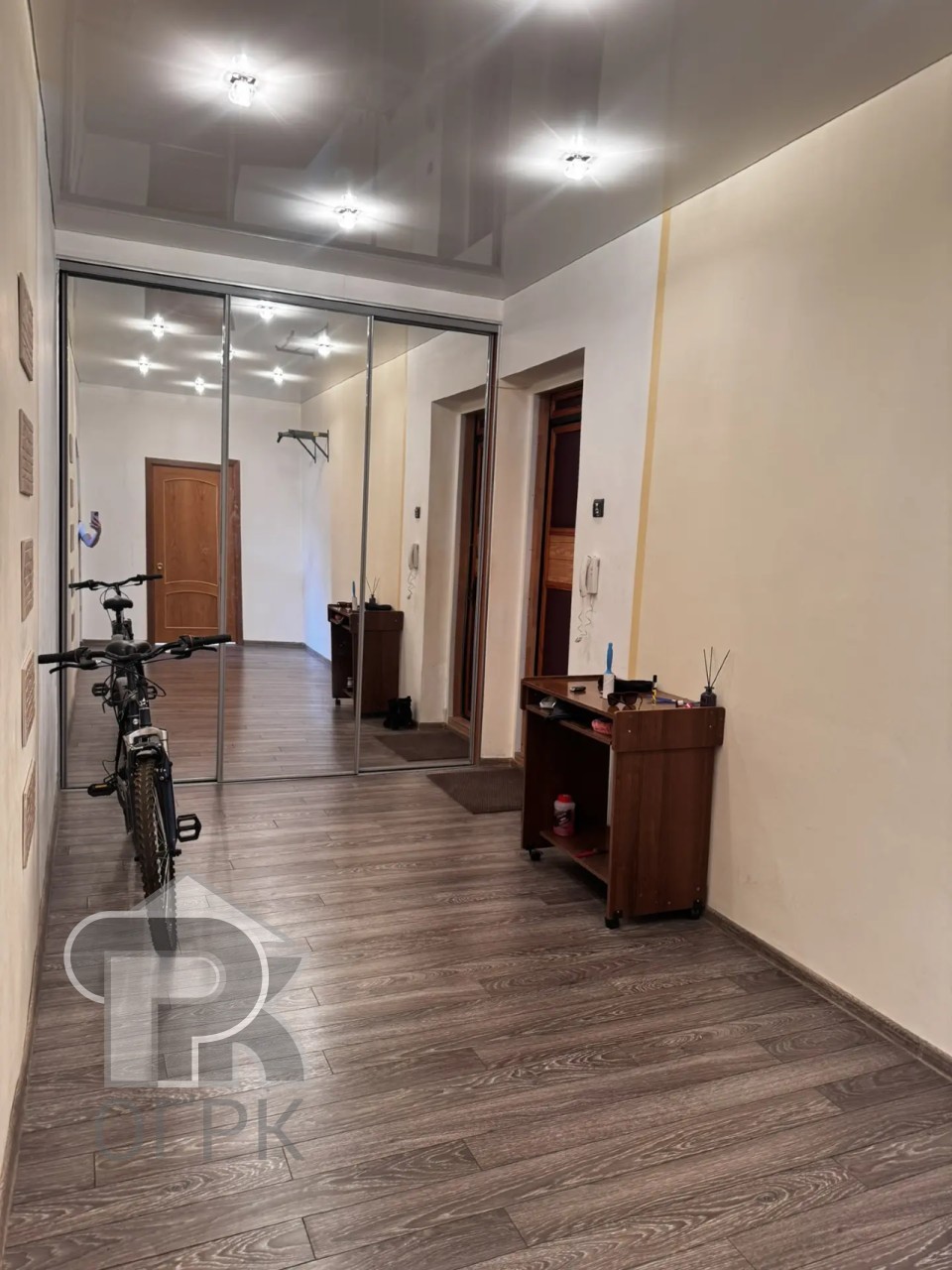 Купить 2-комнатную квартиру, №390755