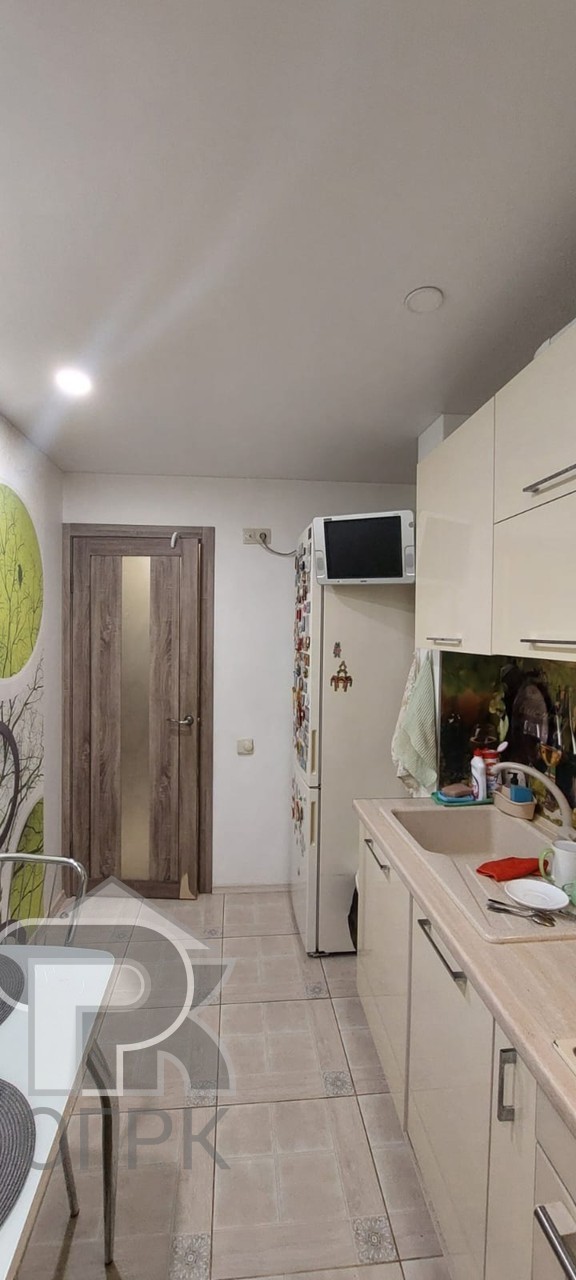 Купить 3-комнатную квартиру, №387516