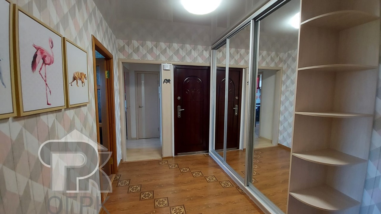 Купить 3-комнатную квартиру, №369218
