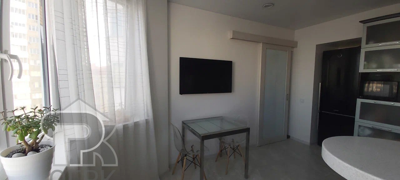 Купить 2-комнатную квартиру, №388380