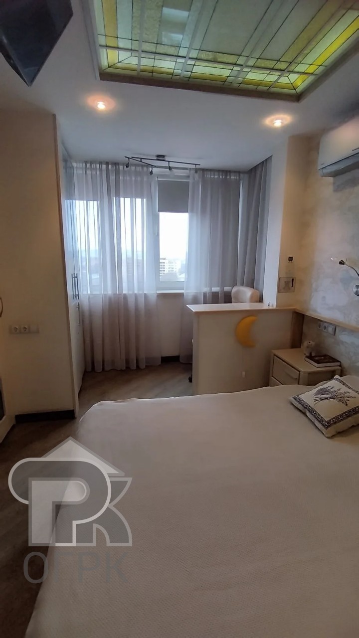 Купить 3-комнатную квартиру, №389257